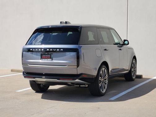 Eiger Grey 2026 Land Rover Range Rover P400 SE 7 Seat