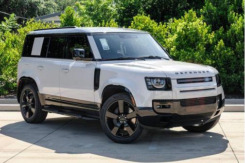 Borasco Grey 2026 Land Rover Defender P400 X-Dynamic SE