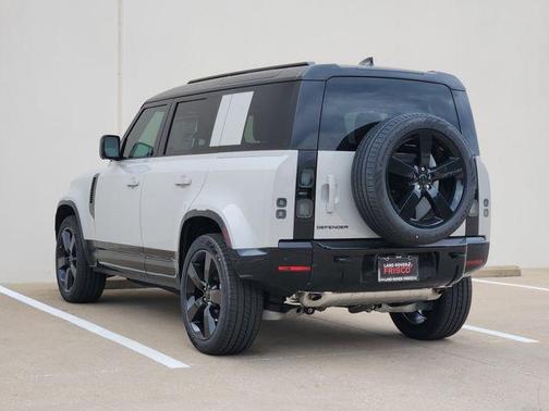 Borasco Grey 2026 Land Rover Defender P400 X-Dynamic SE