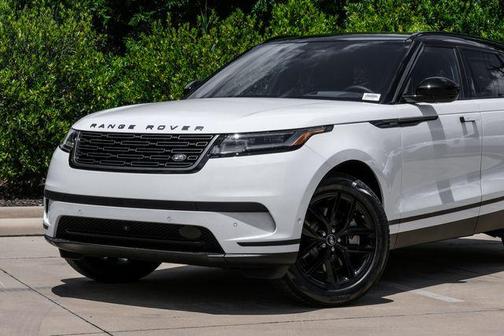 Fuji White 2026 Land Rover Range Rover Velar P250 S