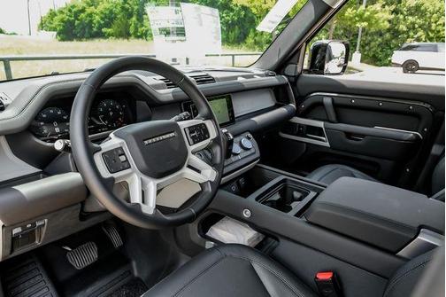 Carpathian Grey 2024 Land Rover Defender P400 S