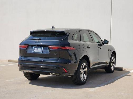 Santorini Black 2026 Jaguar F-PACE P250 R-Dynamic S
