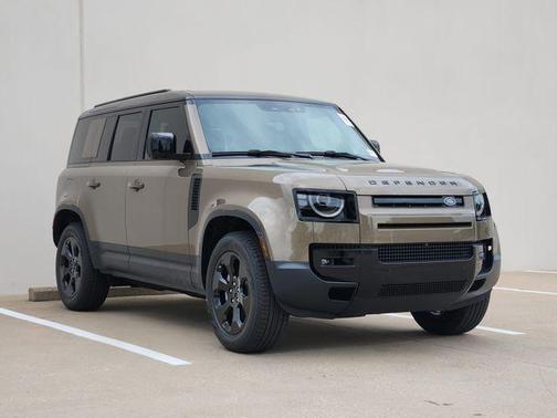Gondwana Stone 2026 Land Rover Defender P300 S