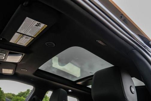 Santorini Black 2025 Land Rover Range Rover Evoque Core S