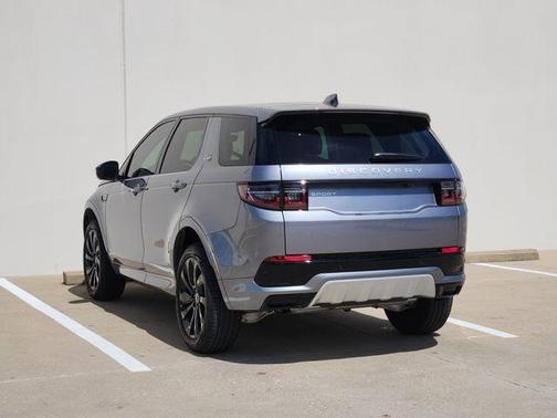 Eiger Grey 2025 Land Rover Discovery Sport S