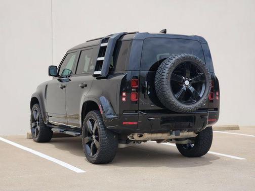 Santorini Black 2022 Land Rover Defender 110 X-Dynamic HSE
