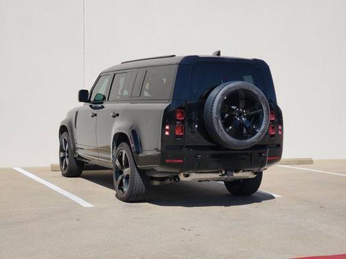 Santorini Black 2025 Land Rover Defender P400 X-Dynamic SE