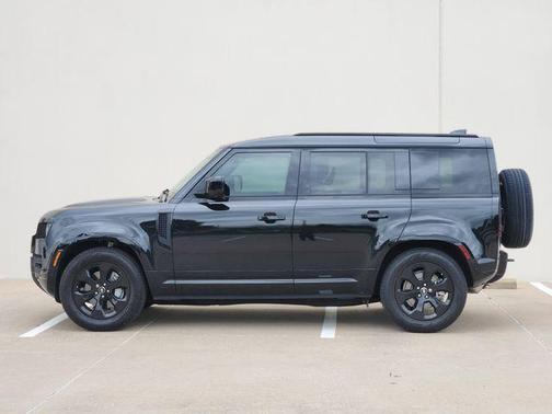 Santorini Black 2025 Land Rover Defender P400 X-Dynamic SE