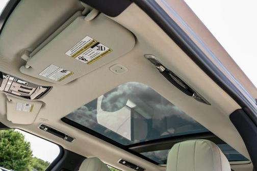 Eiger Grey 2026 Land Rover Range Rover P400 SE