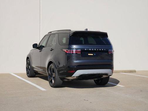 Carpathian Grey 2026 Land Rover Discovery GEMINI EDITION