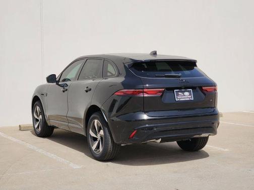 Santorini Black 2026 Jaguar F-PACE P250 R-Dynamic S