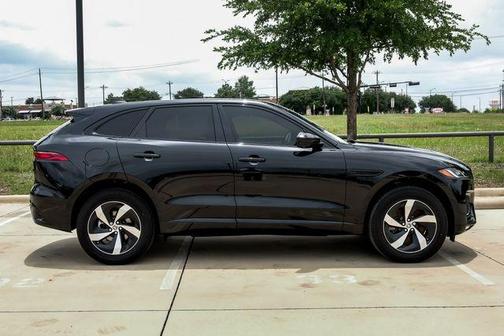 Santorini Black 2026 Jaguar F-PACE P250 R-Dynamic S
