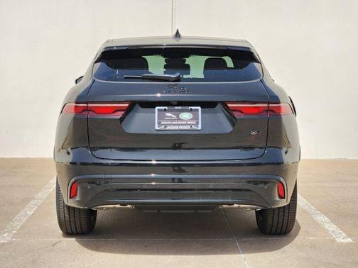Santorini Black 2026 Jaguar F-PACE P250 R-Dynamic S