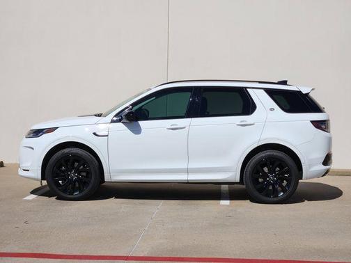 Fuji White 2025 Land Rover Discovery Sport S
