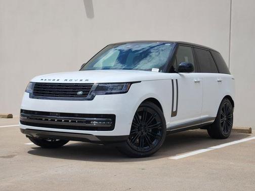 Fuji White 2026 Land Rover Range Rover P400 SE