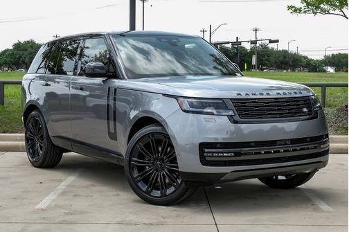 Eiger Grey 2026 Land Rover Range Rover P400 SE