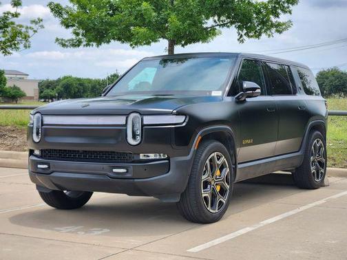 Midnight Black 2023 Rivian R1S Adventure Quad Motor Large Pack