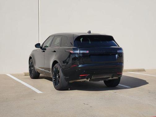 Santorini Black 2025 Land Rover Range Rover Velar P250 Dynamic SE
