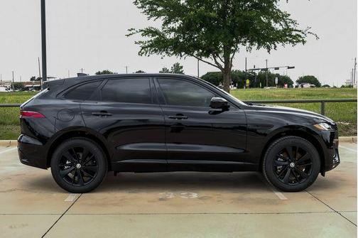 Santorini Black 2026 Jaguar F-PACE P250 R-Dynamic S
