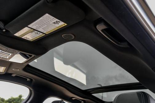 Santorini Black 2026 Jaguar F-PACE P250 R-Dynamic S