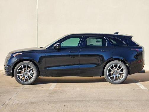 Santorini Black 2025 Land Rover Range Rover Velar P400 Dynamic SE