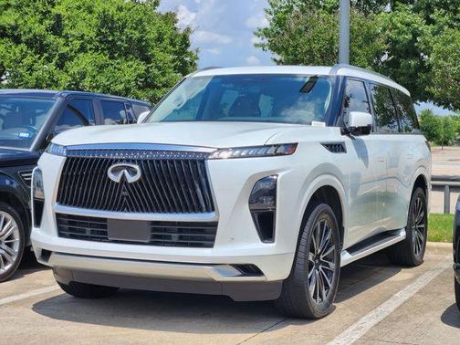Radiant White 2025 INFINITI QX80 SENSORY