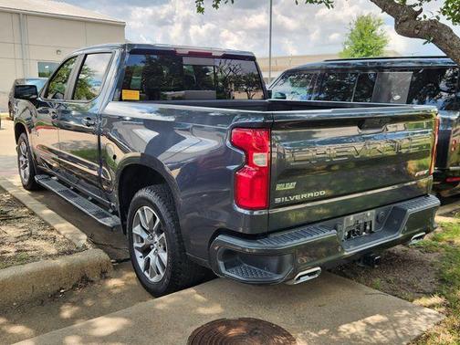 Shadow Gray Metallic 2021 Chevrolet Silverado 1500 RST