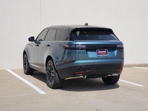 Giola Green 2026 Land Rover Range Rover Velar P250 S