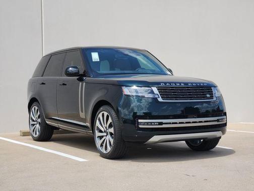 British Racing Green 2026 Land Rover Range Rover P400 SE