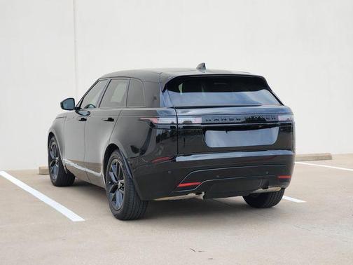 Santorini Black 2025 Land Rover Range Rover Velar P250 Dynamic SE