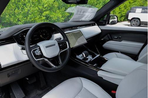 Eiger Grey 2025 Land Rover Range Rover Sport P360 SE