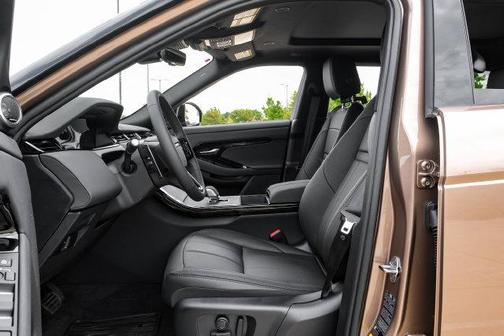 Corinthian Bronze 2026 Land Rover Range Rover Evoque Core S
