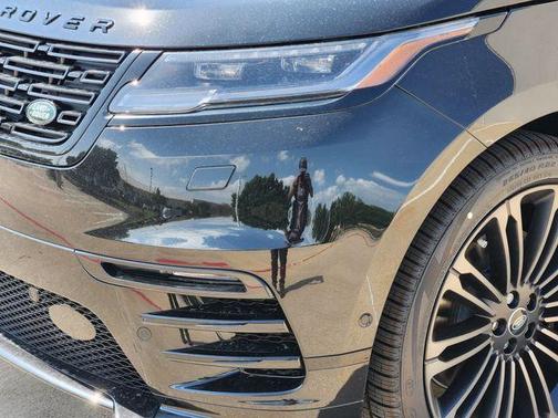 Santorini Black 2026 Land Rover Range Rover Velar P400 Autobiography