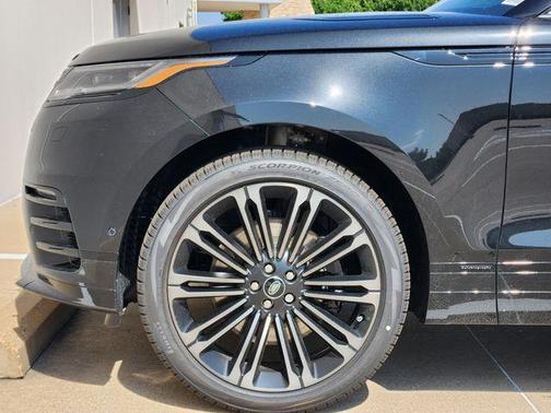 Santorini Black 2026 Land Rover Range Rover Velar P400 Autobiography