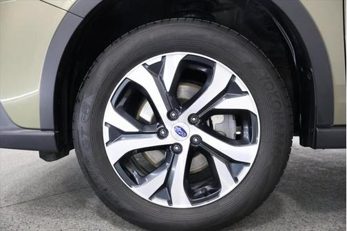 2022 Subaru Outback Touring