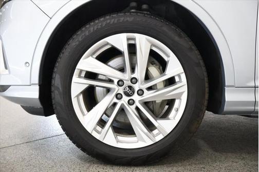 2023 Audi Q7 55 Prestige