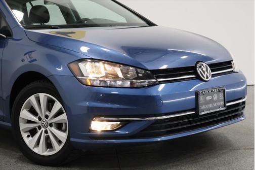 2018 Volkswagen Golf TSI SE