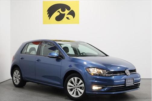 2018 Volkswagen Golf TSI SE