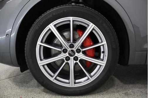 2024 Audi Q5 e 55 S line Prestige