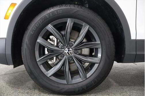 2024 Volkswagen Tiguan 2.0T SE 4MOTION