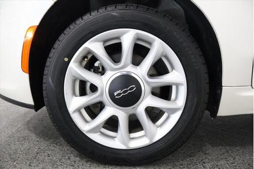 2017 FIAT 500 Pop