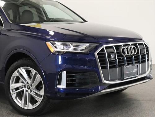 2022 Audi Q7 55 Premium Plus
