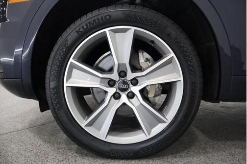 2020 Audi Q5 45 Premium Plus