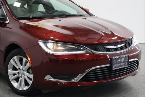 2016 Chrysler 200 Limited