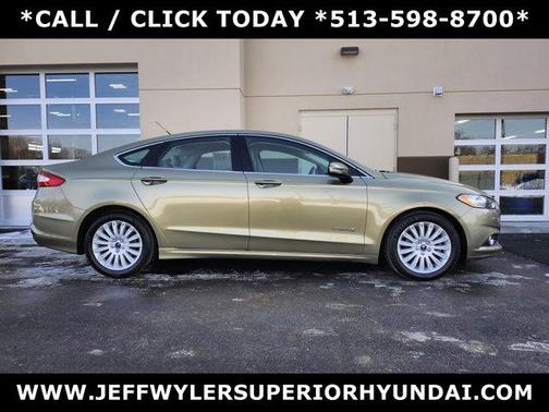 2013 Ford Fusion Hybrid SE