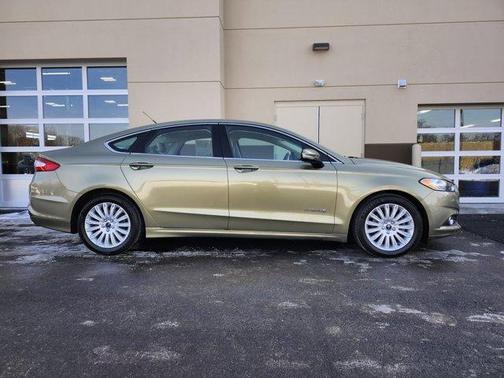 2013 Ford Fusion Hybrid SE