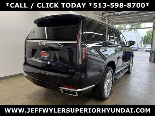 2022 Cadillac Escalade Premium Luxury