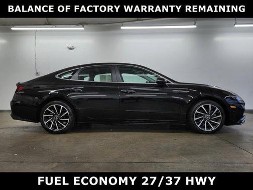 2022 Hyundai SONATA Limited