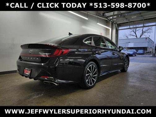 2022 Hyundai SONATA Limited