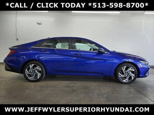 2025 Hyundai ELANTRA HEV Limited